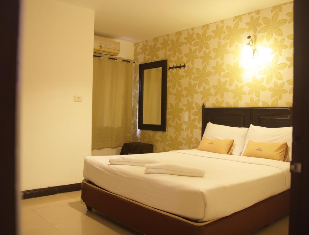Erawan House Hotel Bangkok Eksteriør billede